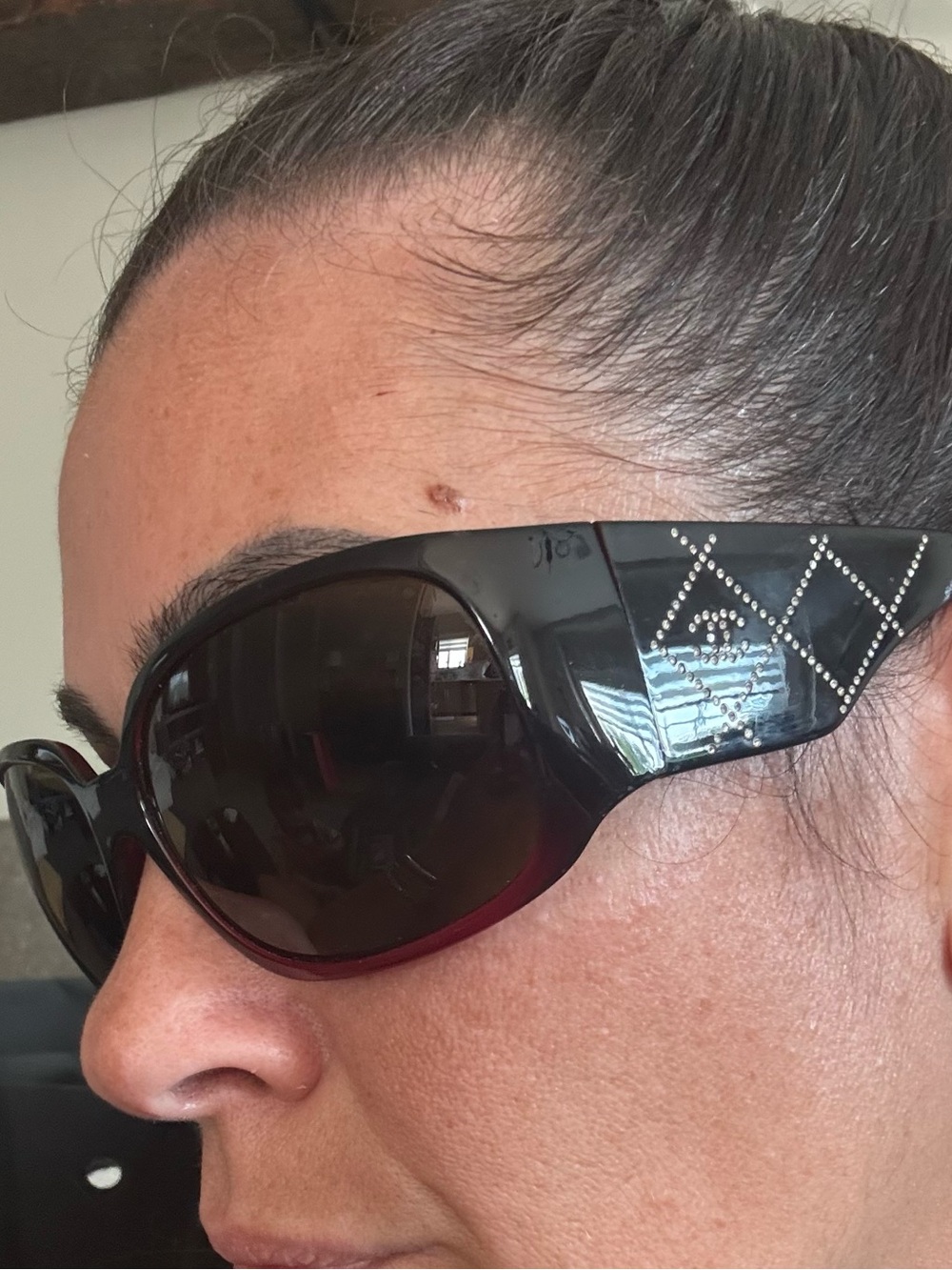 AUTHENTIC CHANEL Dark Burgundy Crystal-Studded Women's Sunglasses - Picture 9 of 9